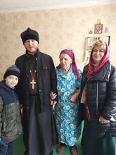 Поздравление пожилых прихожан
