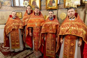 Крестовоздвижение